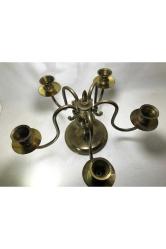 Avrupa pirinç şamdan 18,5 cm yüksekliğinde 33 cm genişliğinde