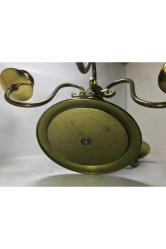 Avrupa pirinç şamdan 18,5 cm yüksekliğinde 33 cm genişliğinde