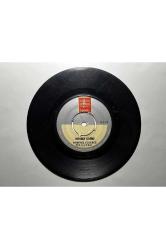 Hamiyet Yüceses - Bakmıyor Çeşmi Siyah Feryade - Koparan Sineme Plak