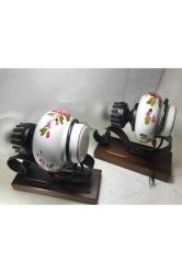 27 cm Yüksekliğinde Ahşap Kaideli Seramik Aplikler