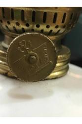 Opalin Camlı Fransız Gaz Lambası 39 Cm Yüksekliğinde