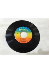 Zeki Müren - Aşk Sarhoşu - Yalan Yıllar