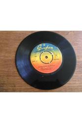 Nuri Sesigüzel - Kalbimdeki Yaradan - Kederle Geçti