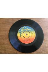 Nuri Sesigüzel - Kalbimdeki Yaradan - Kederle Geçti