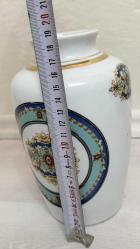 ROYAL PORCELAIN P.LIMOGES 24 KT GOLD