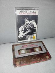 Kaset Ahmet Kaya acılara tutunmak albümü. Orijinal sorunsuz çalışıyor koleksiyonluk