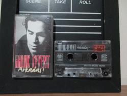 Haluk Levent - Arkadaş Kaset