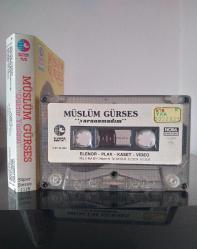 Müslüm Gürses Güldür Yüzümü (Hatalı Baskı)