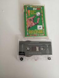 France 98 FIFA World Cup , Fransa 98 Dünya Kupası Müzikleri , Kaset 1998 Avrupa Baskı Allez! Ola! Olé!