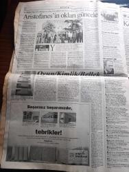Cumhuriyet Gazetesi - Turkish Newspaper - 30 Mayıs 2002 - NATO'da yeni dönem başlıyor - MHP yalnız kaldı - askerlerin Abdullah Öcalan için ömür boyu hapis modeli destek buldu - Kıbrıs'ta Şimdi de 12 mil gerginliği - Türk Birliği Kabil'e uğurlandı - Recep Tayyip Erdoğan'dan yeni kaset gerekirse papaz elbisesi giyerim - tarım alanları betonlaştı - Danimarka'da Türk dostu film gönlümdeki köşk olmasa - VCD'lere karşı sinemacının savaşı - Mısır çarşısı patlaması ile ilgili sanık Alaattin Öget MİT Ve JİTEM'in baskısıyla Pınar Selek aleyhine ifade verdiğini söyledi - Balkan türkünün sesi yazan Oktay Akbal - Devlet bakanı Kemal Derviş yabancı yatırımcı da güvenin yerleştiğini savundu - Metin Kaplan'ın iadesi zorda - Aristofanes'in okları güncele - Galatasaray teknik direktörü Fatih Terim'den taraftarlarına mesaj - inter teknik direktörü Cuper'in Yıldız adayı brezilyalı Ronaldinho - 2002 Dünya Kupası - teknik direktör Şenol Güneş savaşacağız ve kazanacağız -Bu kez Hidayet Türkoğlu'lu Sacramento