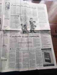 Cumhuriyet Gazetesi - Turkish Newspaper - 25 ağustos 2002 - CHP'ye yoğun ilgi - Fikret Ünlü de CHP'ye gidiyor - seramik sanatçısı Füreya öncü çağdaş ve cömert - unutulmuş bir yazar Safiye Erol - YTP lideri İsmail Cem - ÖSS'de heyecan bitiyor - Can Yücel anıldı Fotoğrafı - Beşiktaş zor kazanırken küfür eden Pascal Nouma kırmızı kartla oyun dışı kaldı - sabahın ilk serinliğinde Yazan Oktay Akbal - Sadettin Tantan Atatürk'ün devrimlerini sürdüreceğiz dedi - adalet bakanı Aysel Çelikel ölüm oruçları utanç verici - Vartolu Nilüfer Akbal'dan Bob Marley'e gönderme - Türkiye tango merkezi olacak - ABD uranyum avında - Tokat valisi Mehmet Gündoğdu ile doğal ve kültürel varlıkların korunmasını konuştuk - teknik direktör Şenol Güneş Hakan Şükür gücünü göstersin dedi - 12 Dev adam çok şanssız - Fenerbahçe'de Rapaiç sakatlandı - Hasan Şaş'tan destek - Bridget Moynahan'ın yıldızı parlayacak Fotoğrafı - cinsel eğitimde ayıp yok - imamlara siyaset yapmayın uyarısı