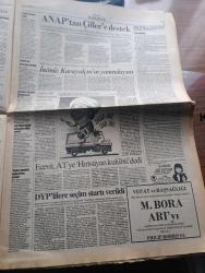 Cumhuriyet Gazetesi - Turkish Newspaper - 6 Eylül 1994 - bakanlık ABD ve Avrupa'daki cezaevlerini inceliyor - demokrasi kurultayı barış inisiyatifi üyeleri valilik tarafından afişlerinin yasaklanmasını protest etti Fotoğraf - İstanbul valisi Hayri Kozakçıoğlu - Çağdaş üniversitenin Yılmaz savunucularından profesör Uğur Derman ve eşi Ressam Gül Derman Bugün toprağa veriliyor Fotoğrafı -  ANAP'tan Tansu Çiller'li hükümete evet - iskele ve Sancak yazan İlhan Selçuk - SHP onursal Genel Başkanı Erdal İnönü Murat Karayalçın'ın yanındayım - Bülent Ecevit Avrupa Topluluğuna Hristiyanlar kulübü dedi - ÇYDD Başkanı Türkan Saylan ve ilk mezunlar Fotoğrafı - Levent Kırca - Süleyman Demirel'in Macaristan'a Barış seferi - Protestanlar kışkırtıyor IRA direniyor - Çalıkuşu'nun Feridesi Tilbe Saran Fotoğrafı - Yaşar Kemal uyarlaması yılanı öldürseler televizyonda - Türkan Şoray fotoğraf - Fenerbahçe'de şişkin kadro - Aykut kocaman Uche Feyyaz Uçar Fotoğrafı - Klinsmann yılın futbolcusu - Galatasaray
