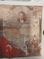1923, 1933 10. Yıl Madalyonu. TÜRKİYE CÜMHURİYETİ 1923 1933 ONUNCU YIL HATIRASINA BASILAN VE TÖRENLERE KATILANLARA VERİLEN KOLEKSİYONLUK MADALYON..DARPHANE TARAFINDAN SADECE  200 BİN ADET BASILDIĞI İÇİN  PİYASA DA BİTMEK ÜZERE OLAN KOLEKSİYONLUK BİR ÜRÜNDÜR..    , Türkiye Cumhuriyeti 10 ncu yıl madalyonu. 1923/1933 Efemerası Fotokopidir.