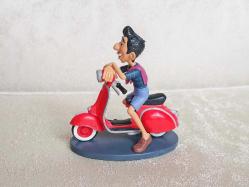 Disney Luca Filmi Ercole Visconti Vespa Figürü