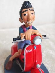 Disney Luca Filmi Ercole Visconti Vespa Figürü