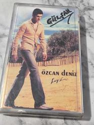 ÖZCAN DENİZ LEYLA KASET