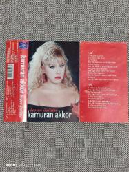 KAMURAN AKKOR BOŞVER ÜZÜLME