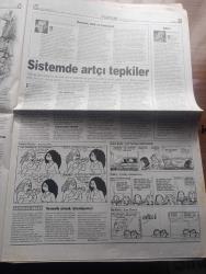 Radikal Gazetesi - Turkish Newspaper - 3 Eylül 1999 - PKK paydos - PKK'nın silahlı mücadele son verdiğini Osman Öcalan açıkladı - Süleyman Demirel'den deprem mektubu - afetten sonrası ilk ders enkazdan yasa çıkıyor - Galatasaray dün gece depremzedeler için PAOK takımı ile karşılaştı fotoğraf - depremde hayatını kaybedenlerin sayısı 14.559'a ulaştı - tarihi kuran ve sakal-ı Şerif kayıp - Yalova'da çadırkentler yine göl oldu - Walt Disney Fantasia'yı yeniden çekiyor - Kenan Evren Paşa yaşıyor netekim - İstanbul valisi Erol Çakır 1 yıldır depreme hazırlanıyoruz dedi - ilk rapor suçlu müteahhit - Veli Göçer tutuklanacak - MHP çeteden rahatsız - bilim yazan Murat Belge - Matrix filmi Beyoğlu Emek  Ve Fitaş sinemasında -  AKUT'a devlet desteği - Fenerbahçeli futbolcu Murat Yakın kaçmamış - Efes Pilsen Panionios dostluk maçı - tarih vakfı'nın yayımladığı bilanço 98 dizisi - Tekmili birden Samuel Beckett - Şimdi de zeka nakli - 9 Eylül 1999 sendromu geliyor - zincirleme sınav kazası -  OHAL