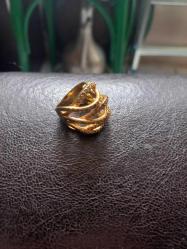 Zirkon taşlı sarmal yüzük