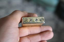 DUPONT TARZI GAZLI ÇAKMAK DETAYLAR ACIKLAMADA  (TEKNIK MAVI KUTU