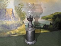 Fransız pirinç antika gaz lambası 26 cm boyunda