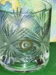 19789-KOLEKSİYONLUK 2 ADET KESME CAM KRİSTAL TÜRKİYE BÜYÜK MİLLET MECLİSİ DAMGALI VİSKİ KADEHLERİ