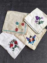 KANAVİÇE İŞLEMELİ GELİN MENDİLİ