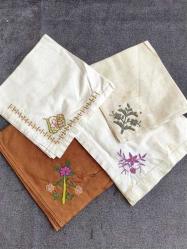 KANAVİÇE İŞLEMELİ GELİN MENDİLİ