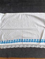 KANAVİÇE İŞLEMELİ RADYO ÖRTÜSÜ