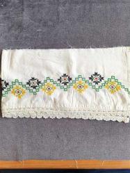 KANAVİÇE İŞLEMELİ APLİKELİK