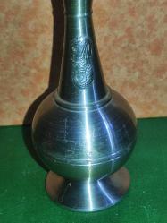 9446-DRAGON PEWTWE DAMGALI GÜMÜŞ KAPLAMA METAL VAZO