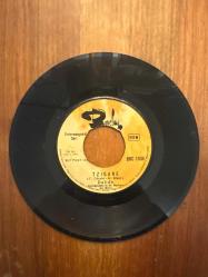 Dalida: Si J'avais DesMillions -  Tzigane / 45 Devir Plak - Enternasyonal Seri BRC 1034