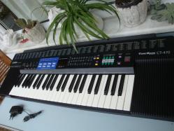 CASIO CT-470 ELEKTRONİK KLAVYE / ORG + Orj. KILIFINDA ( BÜYÜK BOY ) - Made JAPAN - ÇOK TEMİZ SORUNSUZ DURUMDA