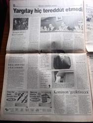 Radikal Gazetesi - Turkish Newspaper - 26 Kasım 1999 - afetzedeyi Şimdi de yangın vurdu - Kızılay'ın çadır kentinde yemek pişirmek için yakılan piknik tüpü patladı bir bebek öldü - Abdullah Öcalan'ın idamı onaylandı - Abdullah Öcalan'ın avukatları tedbir talep etti - Marmara'nın deprem haritası - Cumhurbaşkanı Süleyman Demirel Edirne Merkez ilköğretim okulunu açtı - Yeraltı dünyasının ünlü isimlerinden Nihat Akgün öldürüldü - Profesör Naci Görür deprem riski artmıştır dedi - Bülent Ecevit'ten Hint şiiri - gazeteci Metin Göktepe'ye vurulan cop toplumsalmış - hukukçular Abdullah Öcalan'ın infazı pahalıya patlar - şehit yakınları idam kararının onaylanmasını sevinçle karşıladı - bir grup şehit yakını İHD genel merkezini basarak Başkan Hüsnü Öndülü dövdü - işkenceye karşı politika yazan Murat Belge - salkım hanımın taneleri filmi başrolde Hülya Avşar sinemalarda - neredesin Ronaldo - Naim Süleymanoğlu'ndan Halil Mutlu'ya övgü - Galatasaray'ın forveti çöktü - Fenerbahçe'ye milli engel