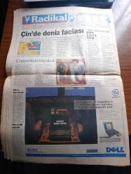 Radikal Gazetesi - Turkish Newspaper - 26 Kasım 1999 - afetzedeyi Şimdi de yangın vurdu - Kızılay'ın çadır kentinde yemek pişirmek için yakılan piknik tüpü patladı bir bebek öldü - Abdullah Öcalan'ın idamı onaylandı - Abdullah Öcalan'ın avukatları tedbir talep etti - Marmara'nın deprem haritası - Cumhurbaşkanı Süleyman Demirel Edirne Merkez ilköğretim okulunu açtı - Yeraltı dünyasının ünlü isimlerinden Nihat Akgün öldürüldü - Profesör Naci Görür deprem riski artmıştır dedi - Bülent Ecevit'ten Hint şiiri - gazeteci Metin Göktepe'ye vurulan cop toplumsalmış - hukukçular Abdullah Öcalan'ın infazı pahalıya patlar - şehit yakınları idam kararının onaylanmasını sevinçle karşıladı - bir grup şehit yakını İHD genel merkezini basarak Başkan Hüsnü Öndülü dövdü - işkenceye karşı politika yazan Murat Belge - salkım hanımın taneleri filmi başrolde Hülya Avşar sinemalarda - neredesin Ronaldo - Naim Süleymanoğlu'ndan Halil Mutlu'ya övgü - Galatasaray'ın forveti çöktü - Fenerbahçe'ye milli engel