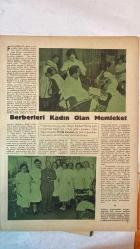 HAFTA DERGİSİ - KAPAK: COLEEN GRAY - 20 TEMMUZ 1951 — SAYI: 95  RÜKNETTİN NASUHİOĞLU - TEVFİK İLERİ - MAO TSE TUNG - JAWAHARLAL NEHRU - SARVEPALLI ADOKRIGMAN - GANDİ - JAYAPRAKAS NARAYAN - AHARYA KRIPALANI  ADALET SARAYI TEMEL ATMA TÖRENİ (RÜKNETTİN NASUHİOĞLU) - MİLLİ EĞİTİM BAKANI TEVFİK İLERİ BASIN TOPLANTISI - KALAMIŞ VAPURU İLE SAKARYA MOTORU ÇARPIŞTI (8 ÖLÜ) - BERBERLER CEMİYETİ KURSİYERLERİ DİPLOMA ALDI - BÜYÜKÇEKMECE OBA KAMPI AÇILDI - PAKİSTAN’IN TÜRKİYE’YE HEDİYE ETTİĞİ PANTER ANKARA HAYVANAT BAHÇESİNE GÖNDERİLDİ - AYAZAĞA SÜVARİ OKULU ATLAMA GÖSTERİLERİ - BEYKOZ’DA KÜREK YARIŞLARI (GALATASARAYLI KÜREKÇİLER DERECE ALDI) - MAO TSE TUNG: “TARAFSIZLIK SAHTEKÂRLIKTIR” - NEHRU: “YENİ ASYA TARAFSIZ KALARAK SULH VE HÜRRİYETE GİDECEKTİR” - HİNDİSTAN’IN BM’DE KORE’YE ASKER YARDIMINI REDDETME NOTASI - UNESCO KONFERANSINDA KIZIL ÇİN’İN BM’YE KABULÜ TEKLİFİ (ADOKRIGMAN) - NEHRU’NUN SİYASETİ VE İÇ MUHALEFETİ (NARAYAN, KRIPALANI) - GANDİ’NİN - TAM TAKIM EKSİKSİZ 34 SAYFA
