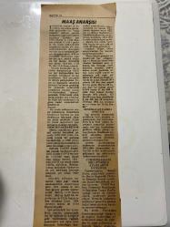 TERCÜMAN GAZETESİ KUPÜRÜ 32 x 12 cm ebatında Tek Yaprak 1980LER - TARİHTEN BUGÜNE İLHAN BARDAKÇI KÖŞE YAZISI -TARİH’ten BUGÜN’e - ETİYOPYALI BİLÂL... - İLHAN BARDAKÇI - Ali E. Aksoylu - Semih Beyefendi - Süleyman Nazif - Mustafa Feyzi Efendi - Hazreti Ömer - Şah İsmail - Emir Maa’ni - Sultan Süleyman - Kanuni - III. Murad - Ferhat Paşa - Ahmet I. - Şah Abbas - I. Mahmut - Nadir Şah - Fahrettin Altay Paşa - Rıza Pehlevi - Bilal-i Habeşi - MAAŞ ANARŞİSİ - MEMUR FAKİRLEŞİYOR - Ahmet Beyaslan - Kenan Evren - Necmettin Karaduman - Turgut Özal