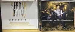 Toplam 2 CD Serdar Ortaç Şarkıları Vol:1   Kara Kedi Serdar Ortaç   CD  SIFIR JELATİNLİ AMBALAJINDADIR