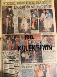 HAFTA SONU DERGİ - GAZETESİ DOĞUM GÜNÜ HEDİYESİ (TURKİSH -MAGAZINE - NEWSPAPER) - TAM TAKIM 8 SAYFADIR - 22 ARALIK 1989 - Sayı:51 - İbrahim Tatlıses-Fulden Uras-Ünal Fıstıkçı-Kırık Tarak Ali-Emel Sayın-Çiğdem İşbilir-Emel ve Erdal İkilisi-Ali Şenin son yolculuğu-Kemal Sunal-Kartal Tibet-Kadir Savun-Hulusi Kentmen-Erhan Erzurumlu-Yücel Uçanoğlu-Zeki Alasya-Şevket Altuğ-Orhan gencebay-Ferdi Tayfur-Emel Müftüoğlu-Kerem Alışık-Esra Yarkın-Esra Gürsoy-Selvin Sözen-Zafir Seba-Yeşil Kabare-Kibariye-Leyla Adalı-Meral Gökçe-Nihal Arsoy-Figen Oktar-Ayşe Mine-Süreyya Mertoğlu-Kadir İnanır-Hülya Koçyiğit-Gökben-Abdullah Yüce-Taner Şener-Perihan Savaş-Abdullah Yüce-Taner Şener-Necdet Tokatlıoğlu-zeki Çetin-Barış Manço-Tanju Okan ve oğlu Tansu-Emrah-Kamuran Akkor-Yunus Bülbül-Zeki Müren-Haldun Taner-Ceylan Palay-Alev Sezer-Nevra Serezli-Enis Fosforoğlu-Tarık Tarcan-Şahika Tekand-Suna Keskin-Haldun Taner-Oya Aydoğan-Mustafa Selçuk