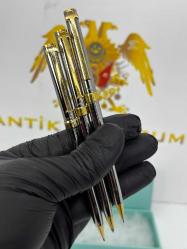 Tiffany & Co. Üçlü Yazım Seti – Zarafetin ve Prestijin Simgesi