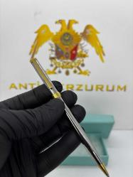 Tiffany & Co. Üçlü Yazım Seti – Zarafetin ve Prestijin Simgesi