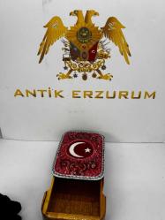 El Yapımı Hatem Sanatı Ay Yıldız desenli Mücevher Kutusu