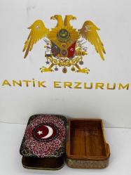 El Yapımı Hatem Sanatı Ay Yıldız desenli Mücevher Kutusu