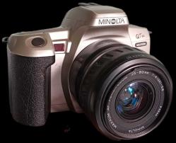 Minolta Maxxum QTsi 35mm film SLR fotoğraf makinesi, 35-80mm objektifli (kolleksiyon veya tamir parça olarak uygundur)