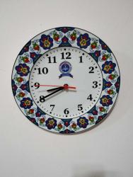 GÜRAL PORSELEN TARAFINDAN POLİS AKADEMİSİ İÇİN YAPILMIŞ PORSELEN DUVAR SAATİ