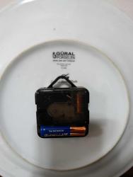 GÜRAL PORSELEN TARAFINDAN POLİS AKADEMİSİ İÇİN YAPILMIŞ PORSELEN DUVAR SAATİ