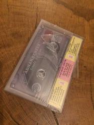 ADNAN ŞENSES - ANILARLA / SENEDE BİR GÜN - KASET (JELATİNİNDE)