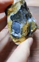 Merlinit / Dendritik Opal, Mavi Druzy Çekirdekli | Doğal Jeod Kesiti | Sezgi, İçgörü, Gölge Çalışması - Ağırlık: 237g - Benzersiz Koleksiyonluk Nadir