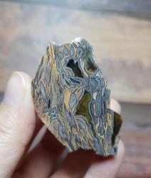 Opalize Taşlaşmış Ahşap Çifti: Mavi Bantlı Agatize Ahşap - Ağırlık: 169g - Benzersiz Koleksiyonluk Nadir Parça Kütle