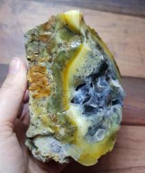 Büyük Dallı Sarı Opal Jeod, Mavi Druzy Çekirdekli | Doğal Jeod Kesiti | Sezgi, İçgörü - Ağırlık: 1111g - Benzersiz Koleksiyonluk Nadir Parça Kütle